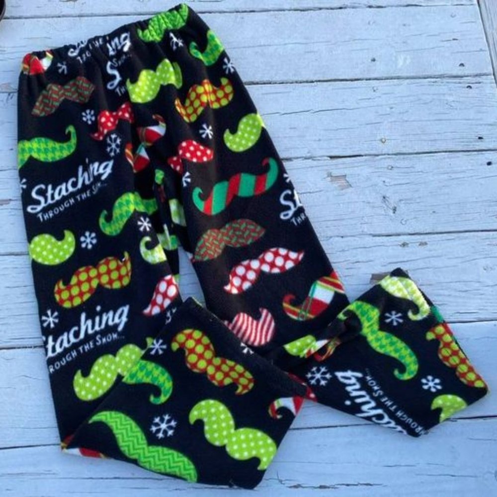 Boys Fleece Lounge Pants Pajama Christmas Mustache Stashing Thru Snow Sz M 12-14
